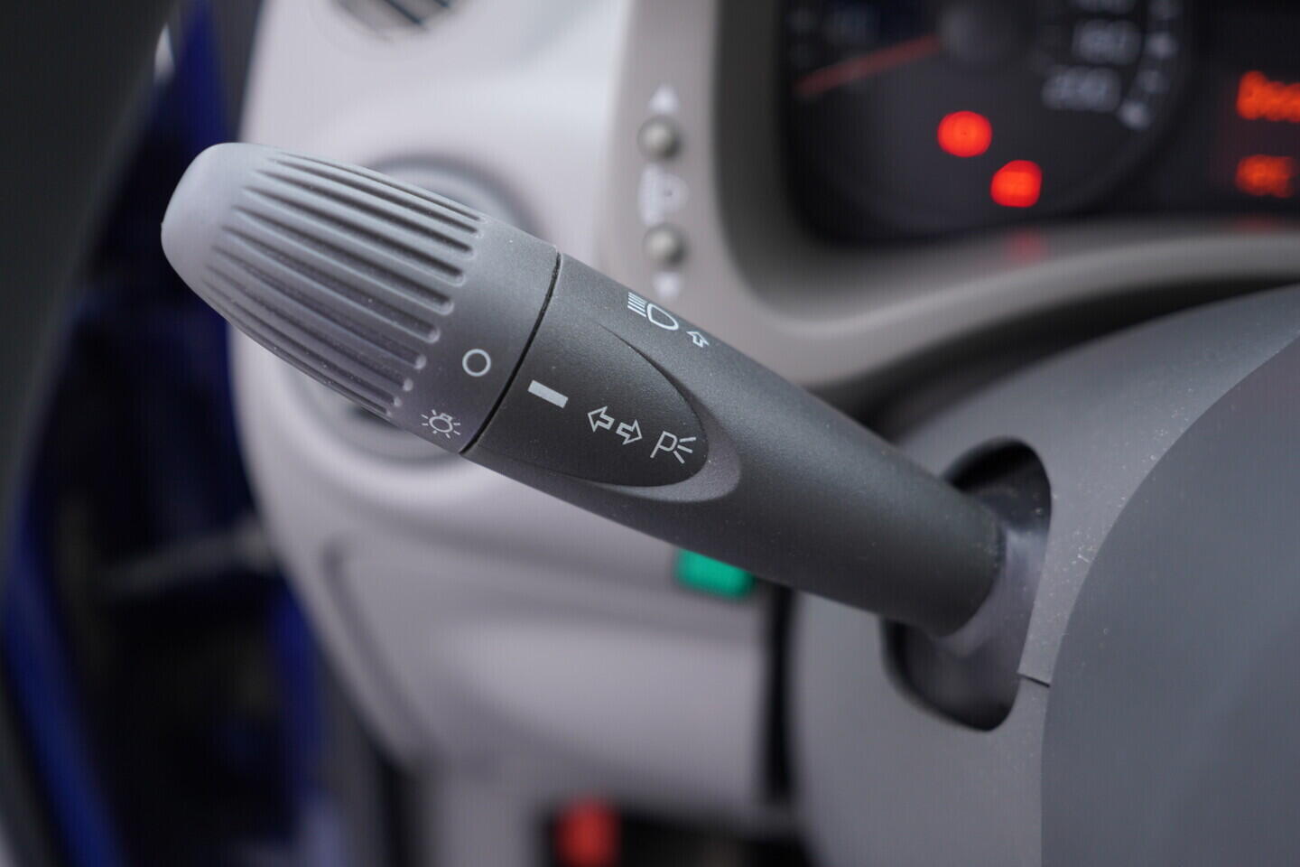 OV190V10986_22.webp_PANDA  1.2 i 44 kW manuál