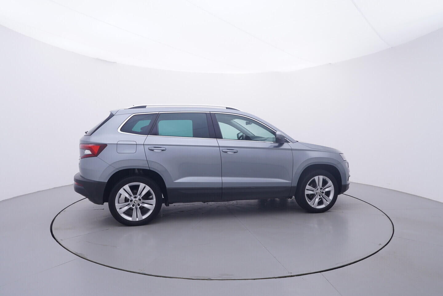 OV190V10989_15.webp_KAROQ Style 1.5 TSI 110 kW automat