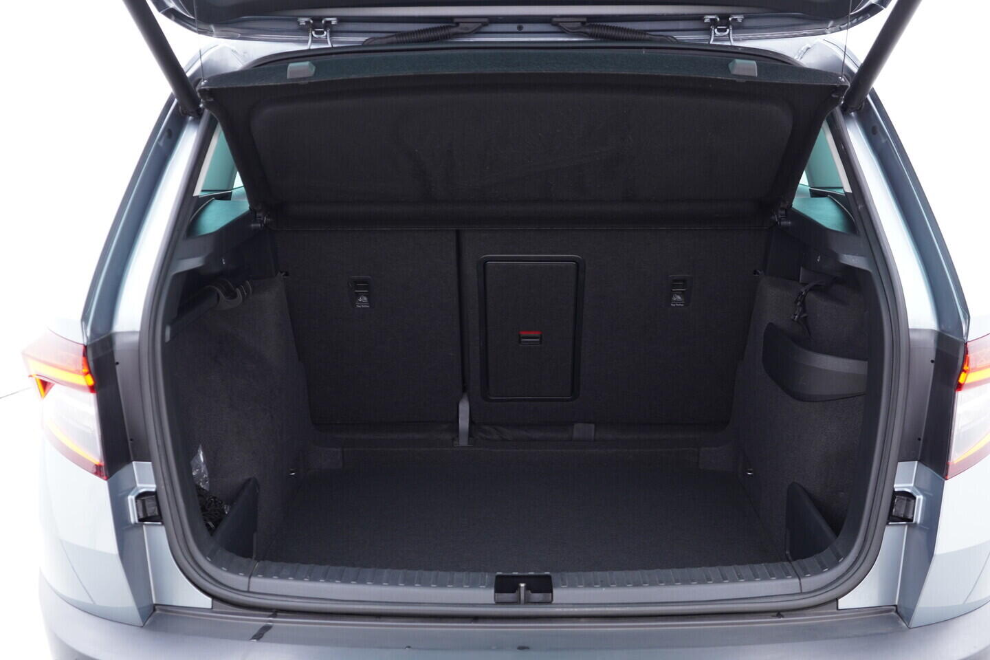 OV190V10989_39.webp_KAROQ Style 1.5 TSI 110 kW automat