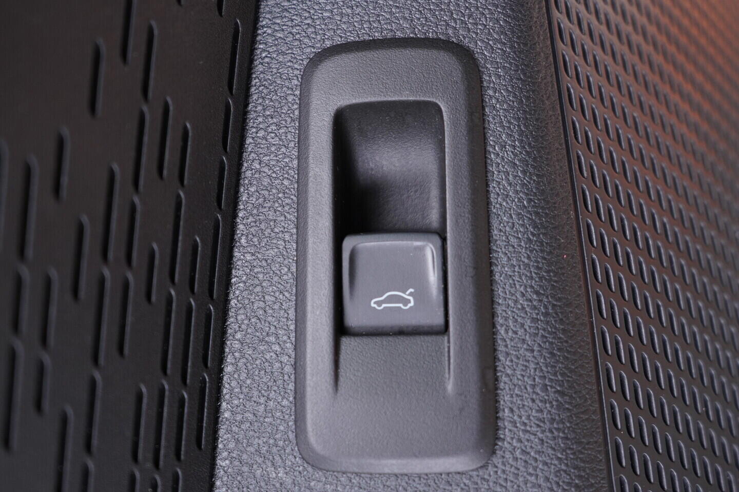 OV190V10990_21.webp_OCTAVIA  2.0 TSI 140 kW automat