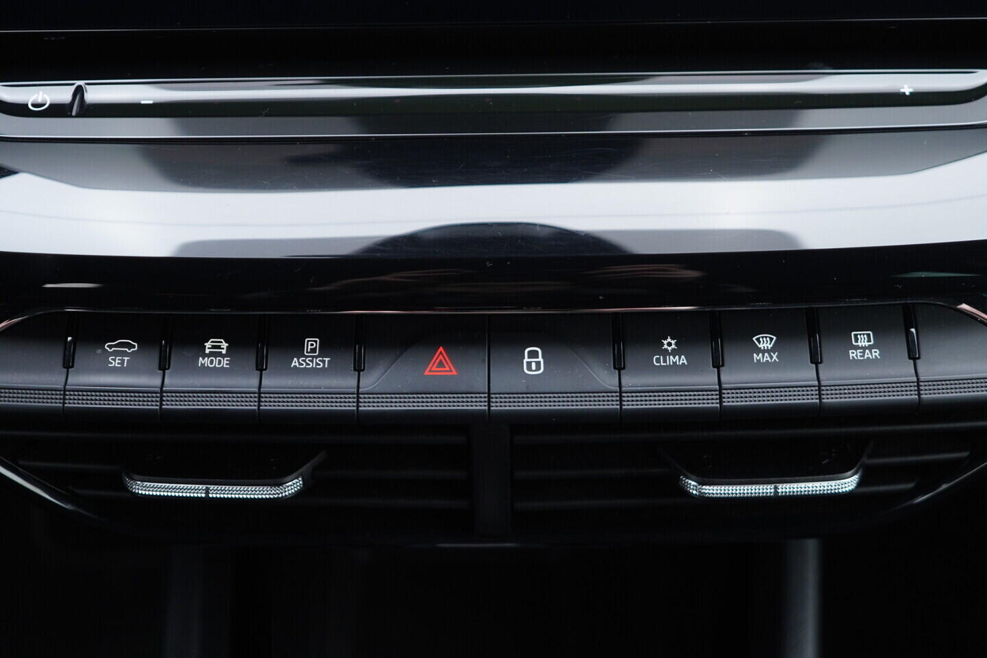 OV190V10990_34.webp_OCTAVIA  2.0 TSI 140 kW automat