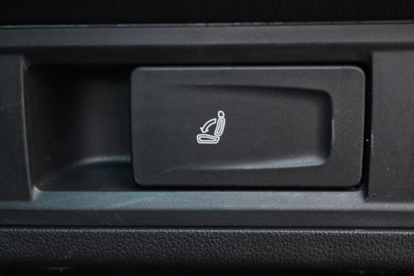 OV190V10990_42.webp_OCTAVIA  2.0 TSI 140 kW automat