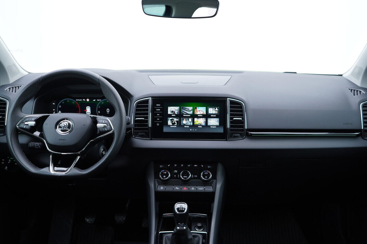 OV190V10991_26.webp_KAROQ Style Plus 2.0 TSI 110 kW manuál