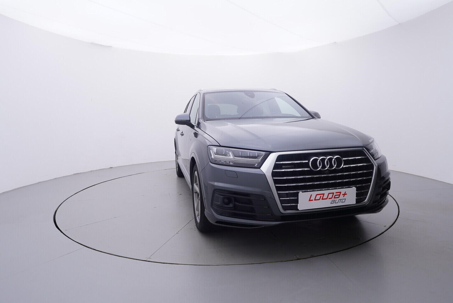 OV190V10992_17.webp_Q7 S-Line 3.0 TDI 210 kW automat, DPH