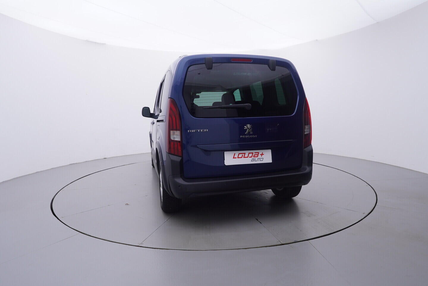 OV190V10994_17.webp_RIFTER  1.5 . 75 kW manuál, DPH