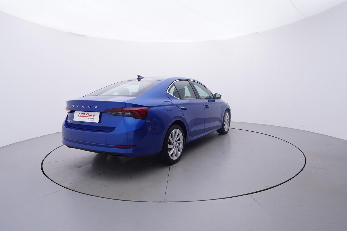 OV190V10997_14.webp_OCTAVIA Style Plus 2.0 TDI 110 kW manuál, DPH
