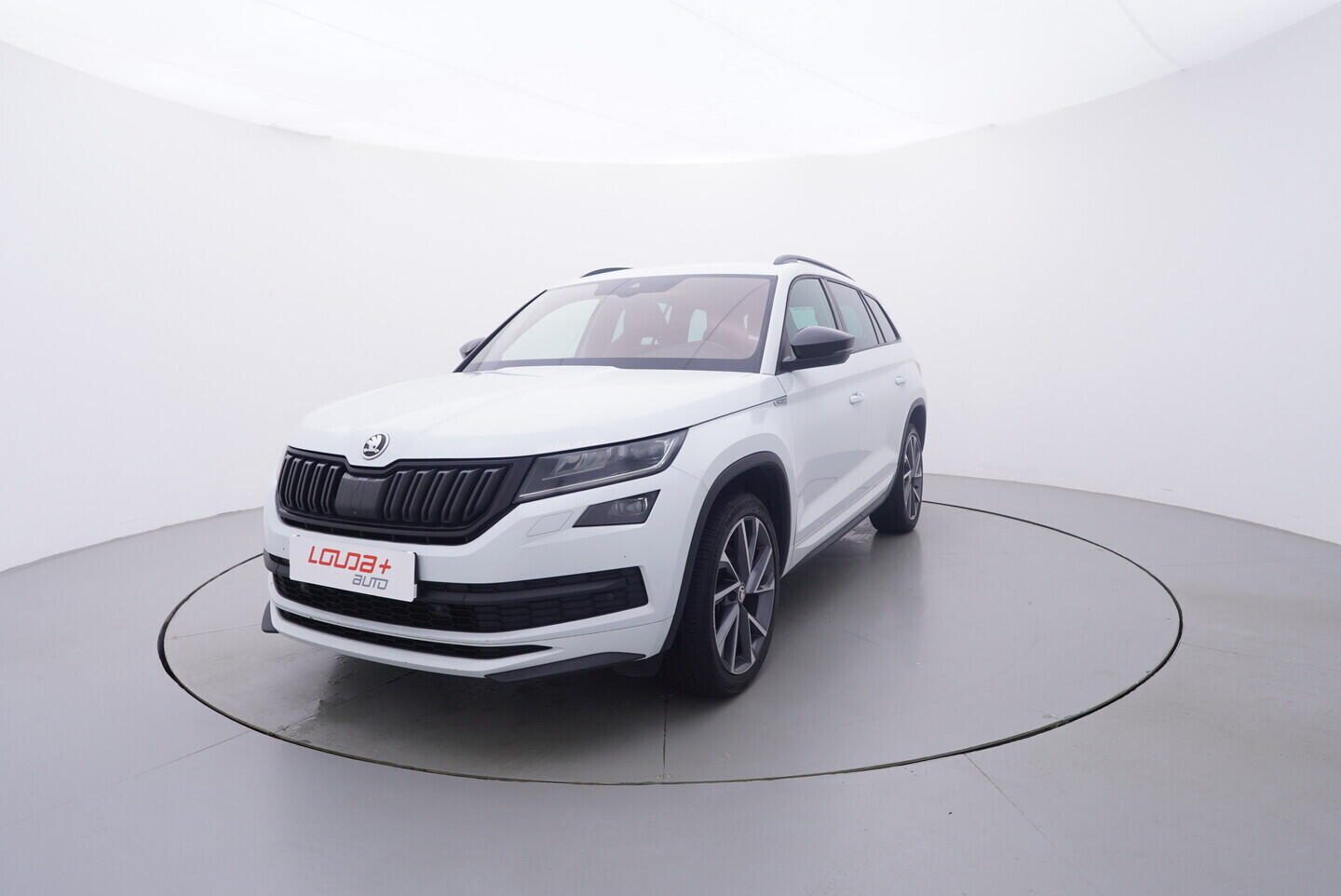 OV190V10999_10.webp_KODIAQ SportLine 2.0 TDI 140 kW automat, DPH