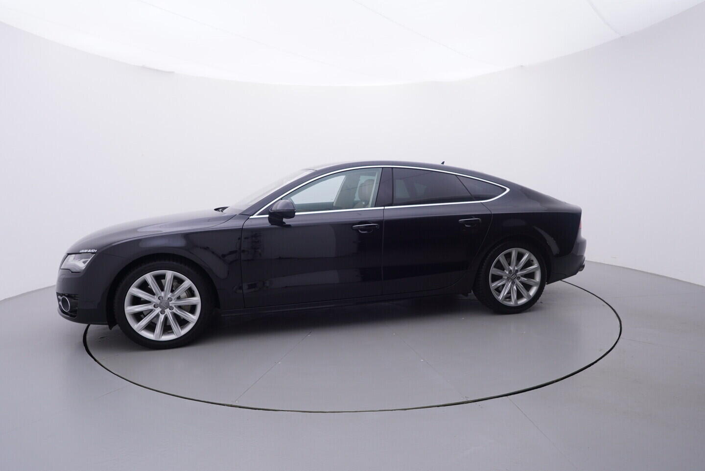 OV190V11001_11.webp_A7 SPORTBACK SLine 3.0 CGQB 230 kW automat