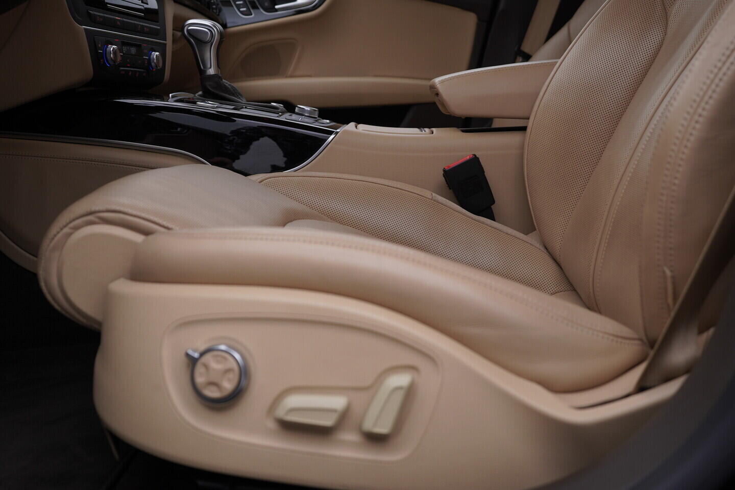 OV190V11001_21.webp_A7 SPORTBACK SLine 3.0 CGQB 230 kW automat