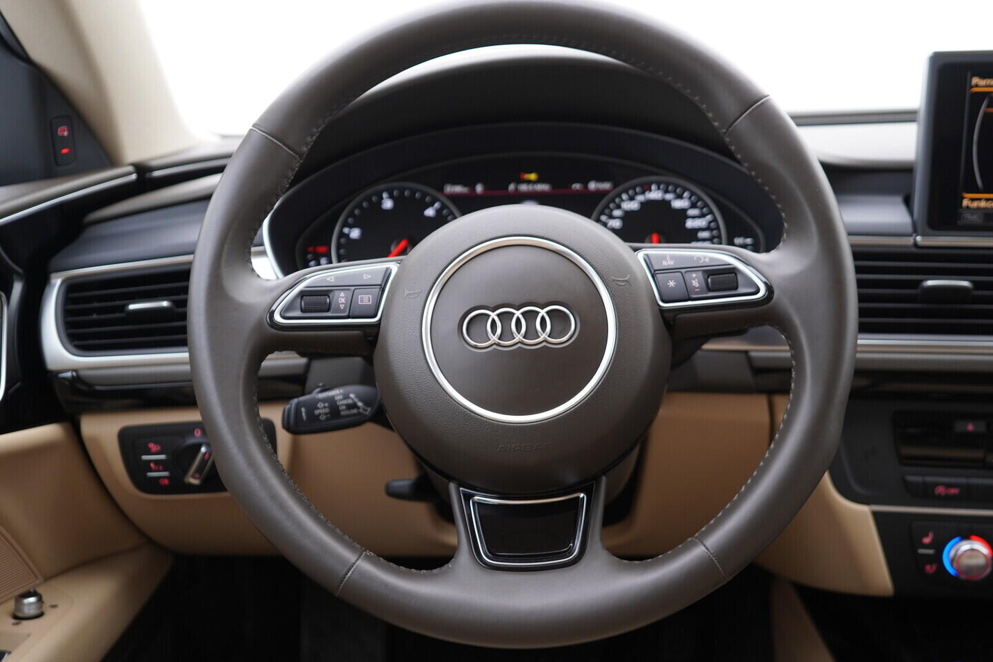 OV190V11001_32.webp_A7 SPORTBACK SLine 3.0 CGQB 230 kW automat