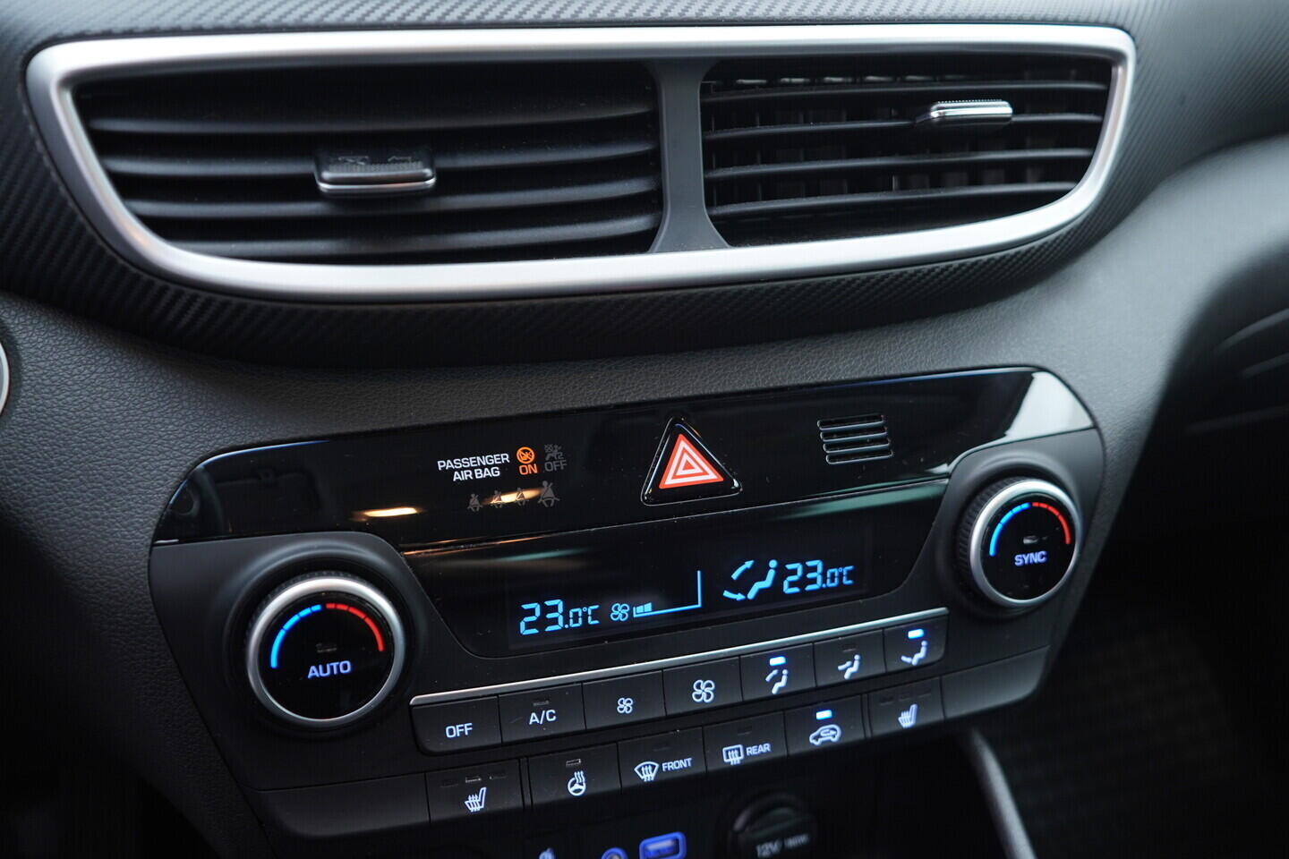 OV190V11003_29.webp_TUCSON Ice Breaker 1.6  130 kW manuál