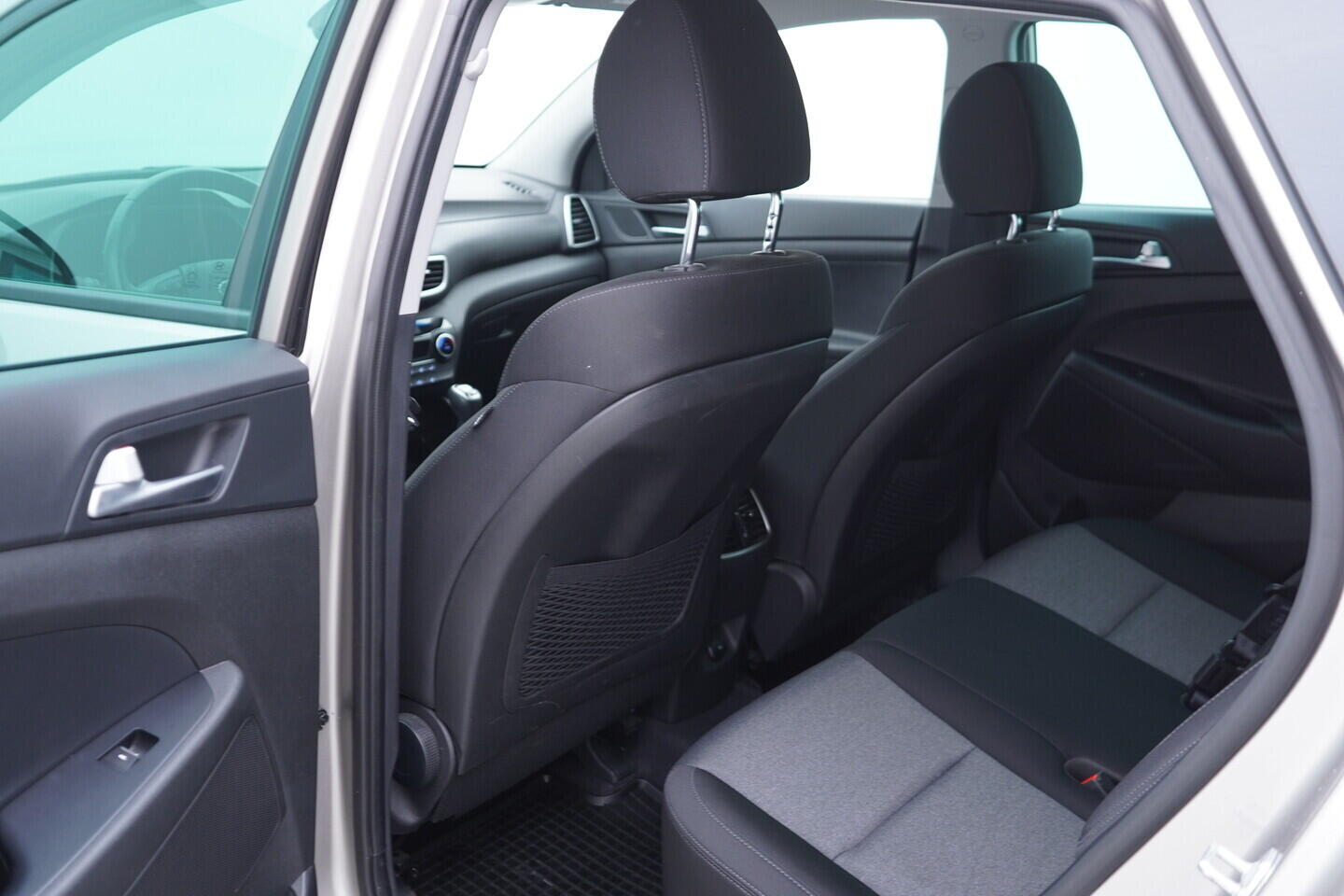 OV190V11003_32.webp_TUCSON Ice Breaker 1.6  130 kW manuál