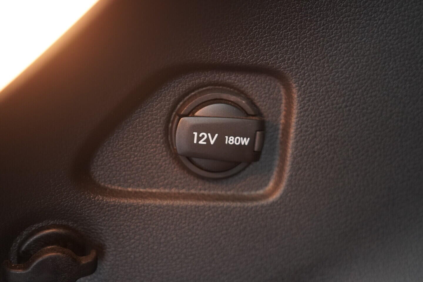 OV190V11003_36.webp_TUCSON Ice Breaker 1.6  130 kW manuál