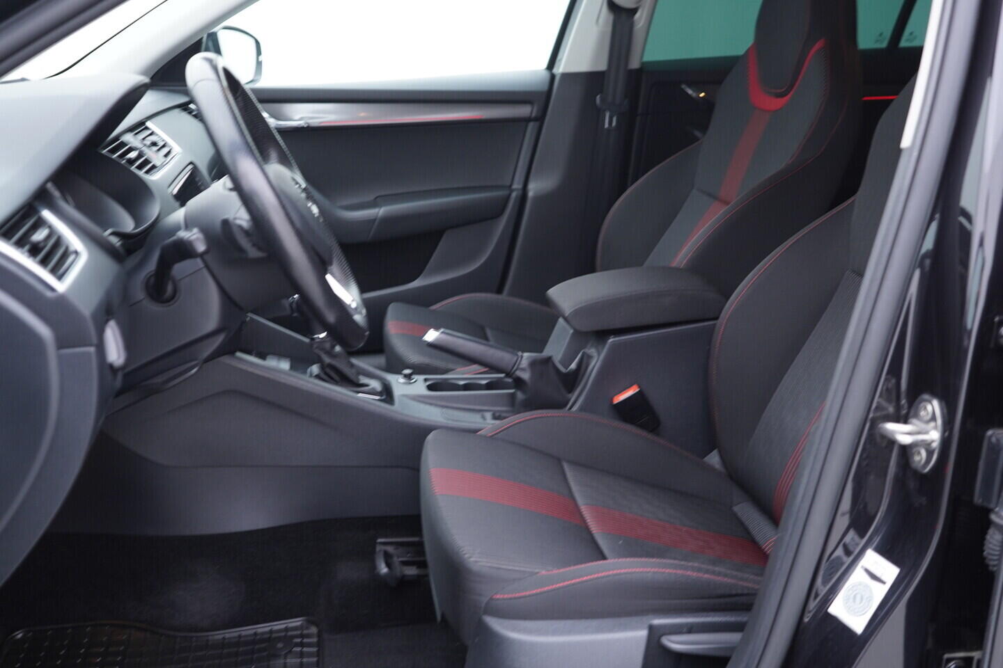 OV190V11004_22.webp_OCTAVIA Style 2.0 TDI 110 kW automat