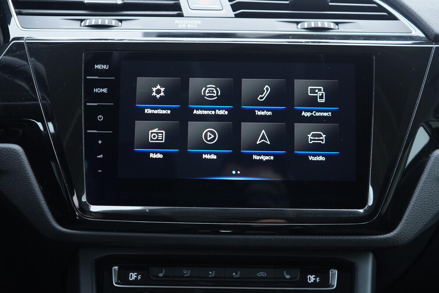 OV190V11006_30.webp_TOURAN Highline  1.5 TSI 110 kW automat, DPH