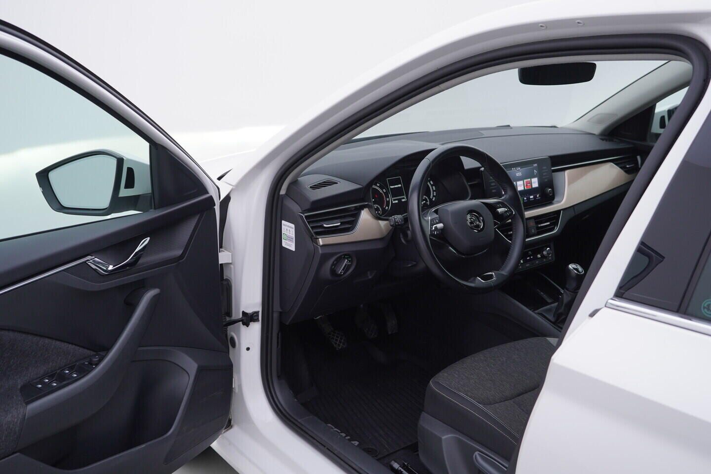 OV190V11007_18.webp_SCALA Style 1.5 TSI 110 kW manuál, DPH