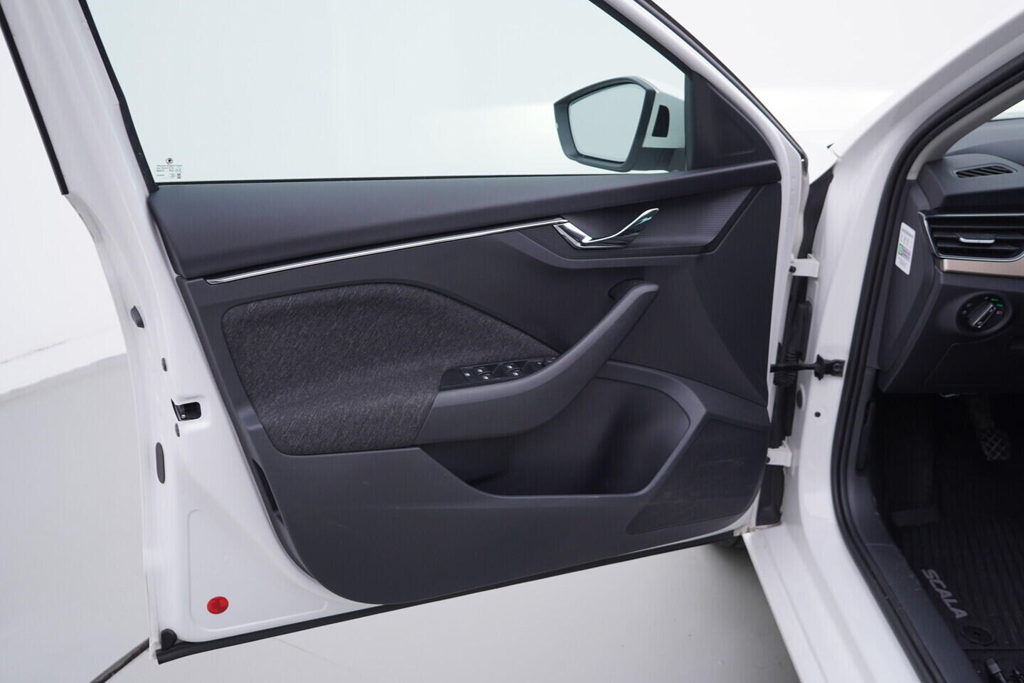 OV190V11007_19.webp_SCALA Style 1.5 TSI 110 kW manuál, DPH