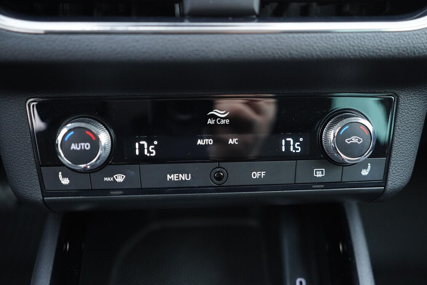 OV190V11007_32.webp_SCALA Style 1.5 TSI 110 kW manuál, DPH