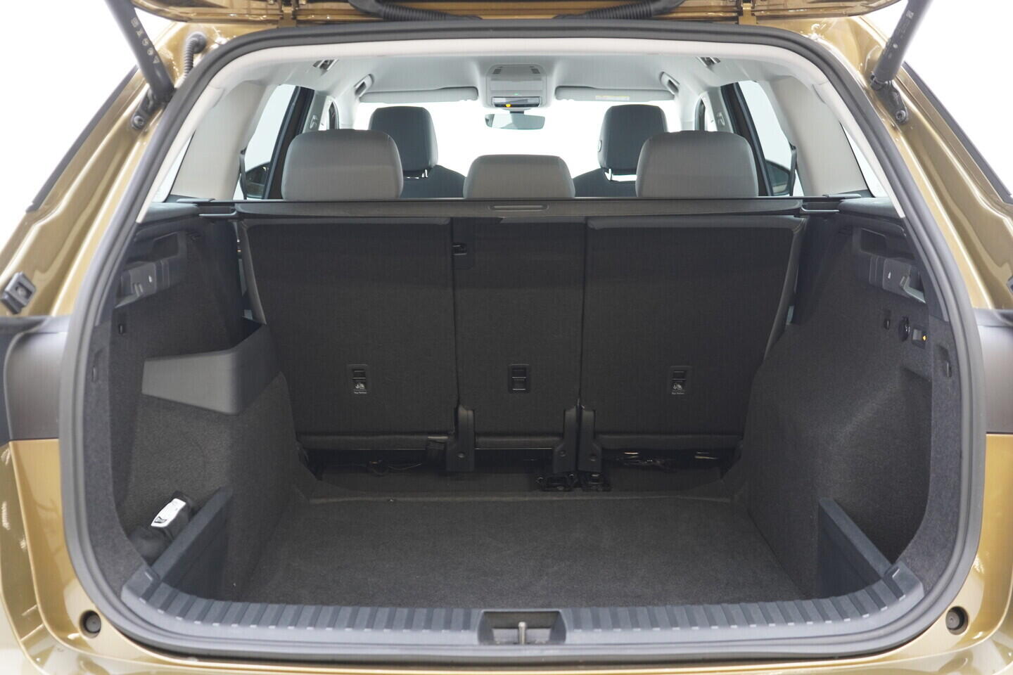 OV190V11009_41.webp_KODIAQ Selection 2.0 TDI 110 kW automat, DPH