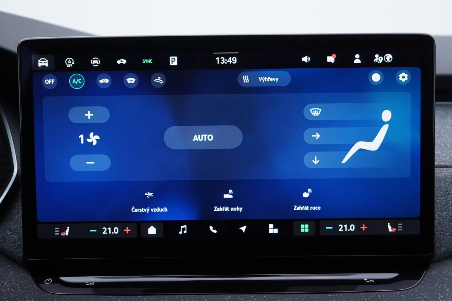 OV190V11011_32.webp_OCTAVIA Top Selection 2.0 TDI 110 kW automat, DPH