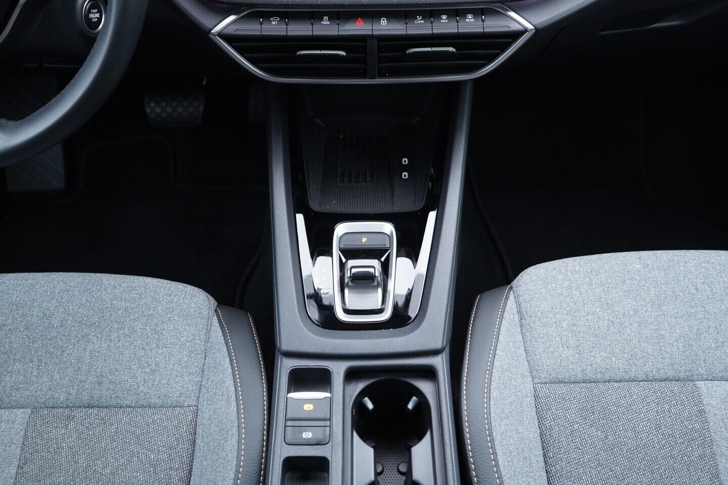 OV190V11011_34.webp_OCTAVIA Top Selection 2.0 TDI 110 kW automat, DPH