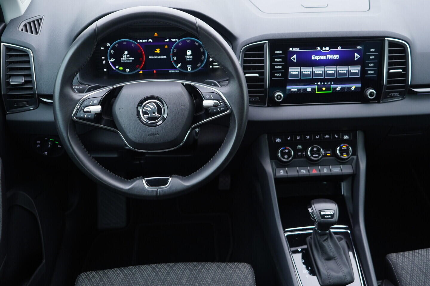 OV190V11012_27.webp_KAROQ Style 2.0 TDI 110 kW automat, DPH