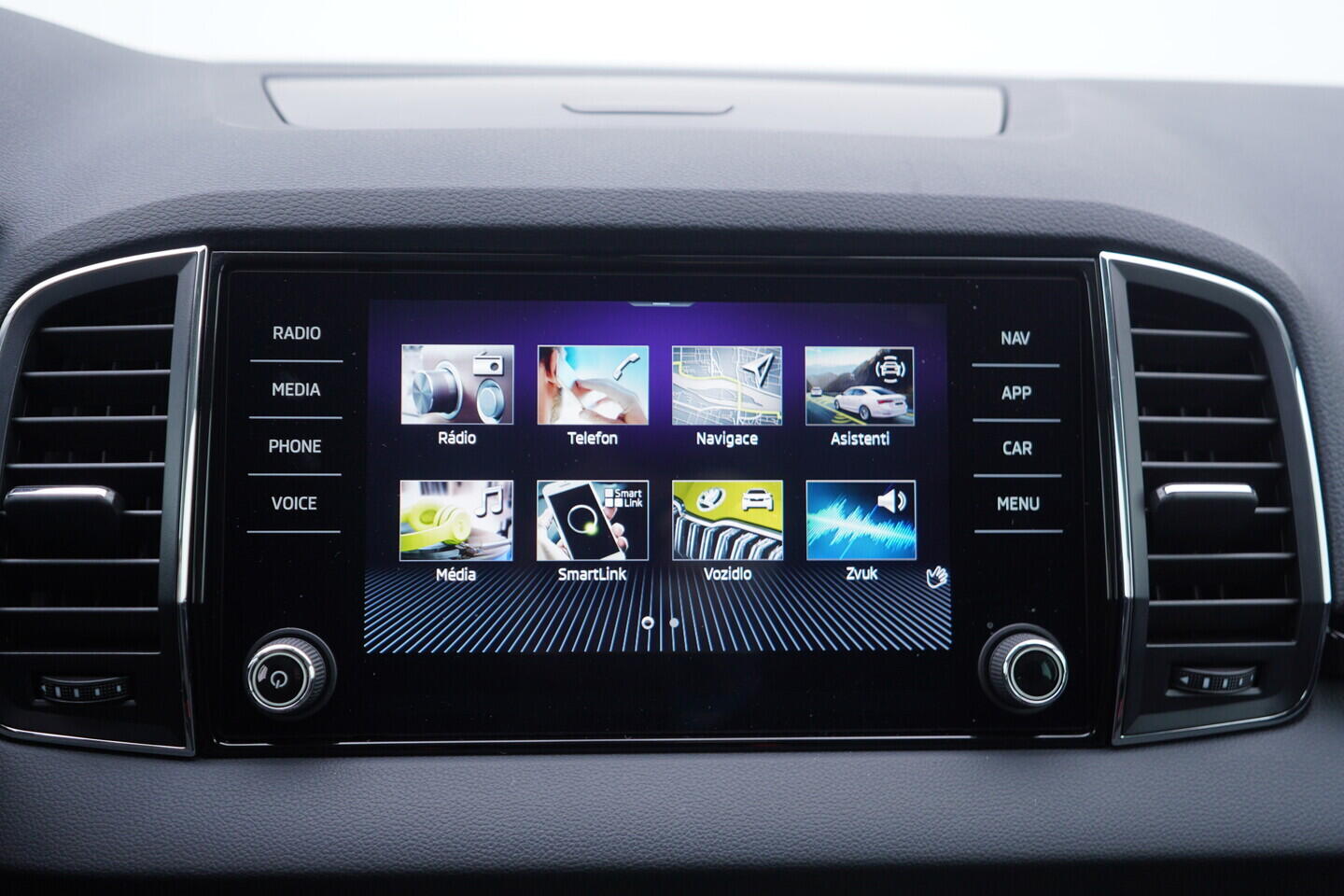 OV190V11012_32.webp_KAROQ Style 2.0 TDI 110 kW automat, DPH