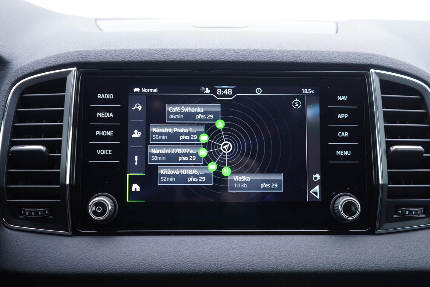 OV190V11012_33.webp_KAROQ Style 2.0 TDI 110 kW automat, DPH