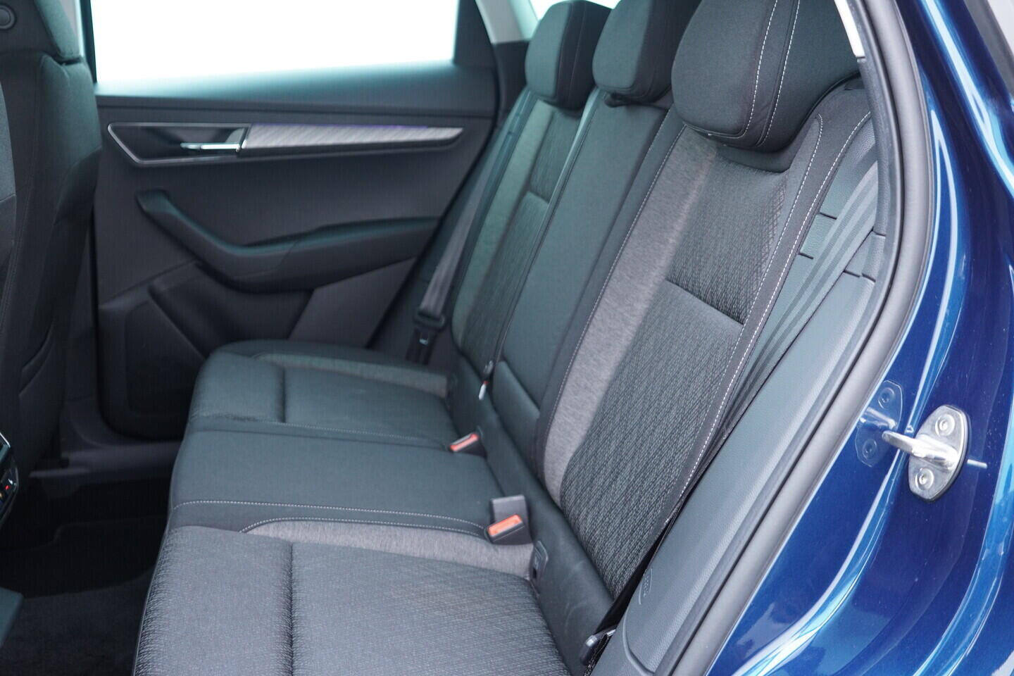 OV190V11012_37.webp_KAROQ Style 2.0 TDI 110 kW automat, DPH