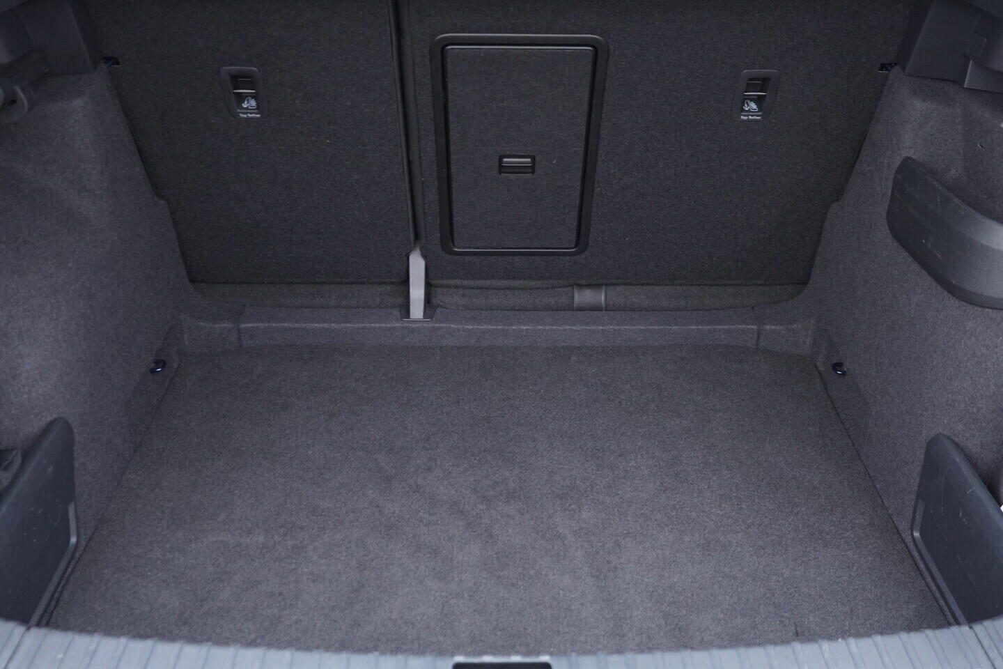 OV190V11012_39.webp_KAROQ Style 2.0 TDI 110 kW automat, DPH