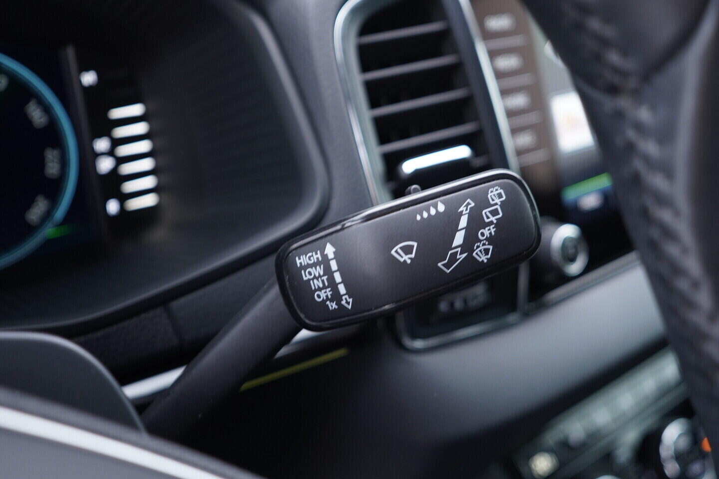 OV190V11014_24.webp_KAROQ Style 2.0 TDI 110 kW automat, DPH