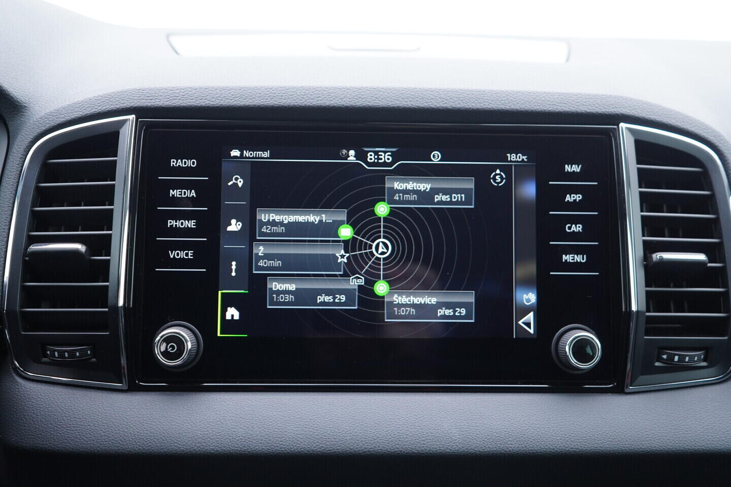 OV190V11014_33.webp_KAROQ Style 2.0 TDI 110 kW automat, DPH