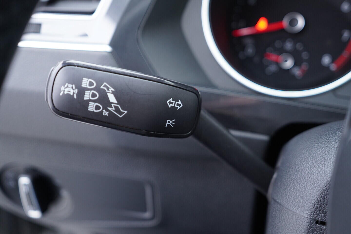 OV190V11016_23.webp_TIGUAN  1.4 TSI 92 kW manuál, DPH