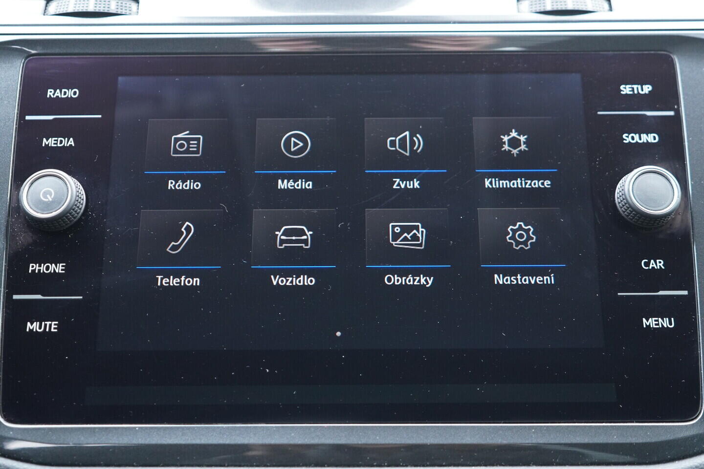 OV190V11016_27.webp_TIGUAN  1.4 TSI 92 kW manuál, DPH