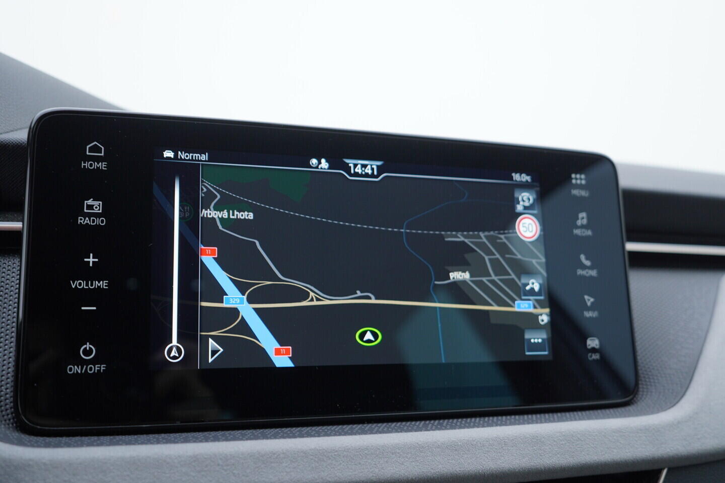 OV190V11018_30.webp_SCALA Selection 1.5 TSI 110 kW manuál, DPH