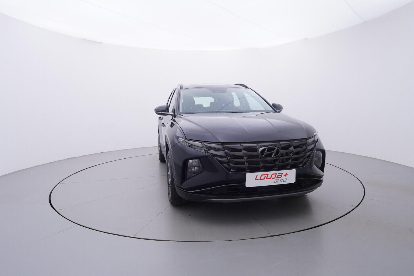 OV190V11019_17.webp_TUCSON  1.6  _ kW manuál, DPH