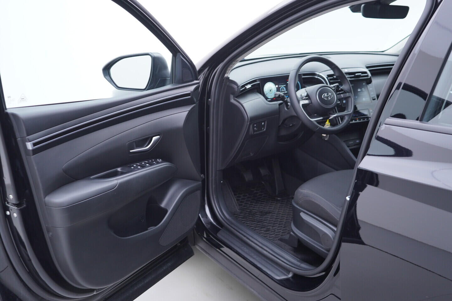 OV190V11019_18.webp_TUCSON  1.6  _ kW manuál, DPH