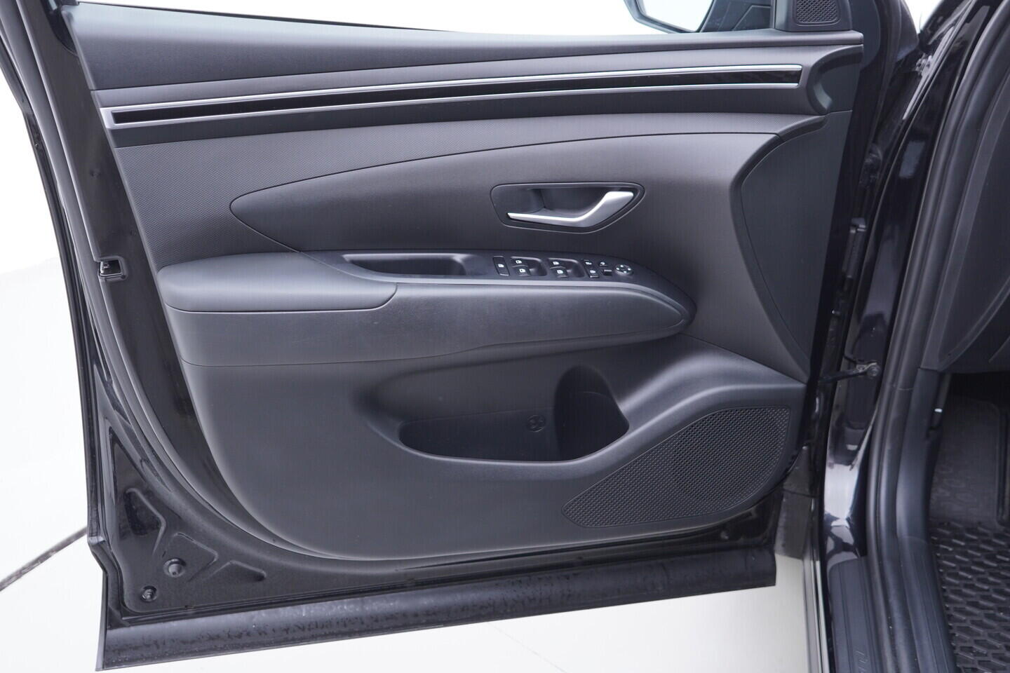 OV190V11019_19.webp_TUCSON  1.6  _ kW manuál, DPH