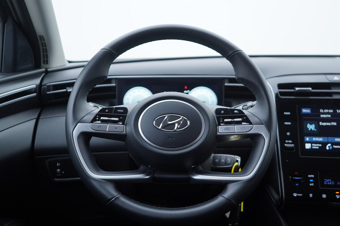 OV190V11019_29.webp_TUCSON  1.6  _ kW manuál, DPH