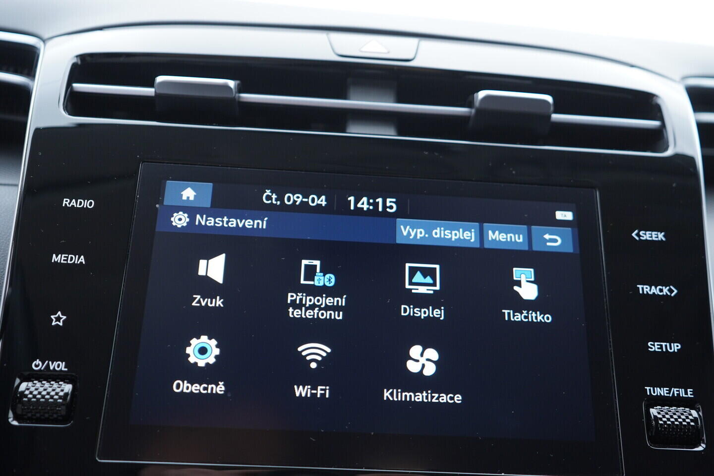 OV190V11019_31.webp_TUCSON  1.6  _ kW manuál, DPH