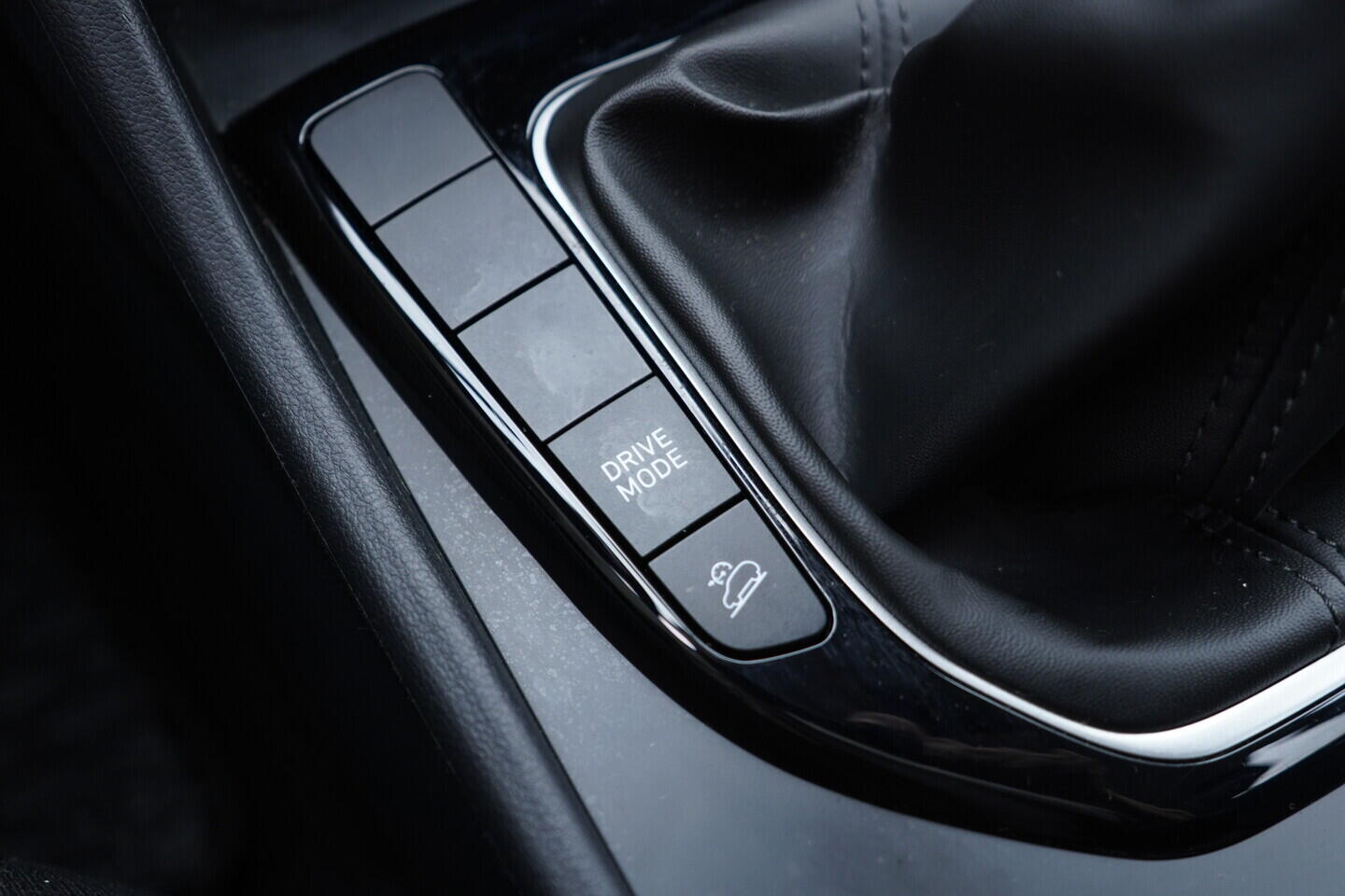 OV190V11019_40.webp_TUCSON  1.6  _ kW manuál, DPH