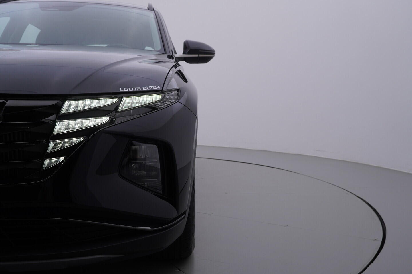 OV190V11019_49.webp_TUCSON  1.6  _ kW manuál, DPH