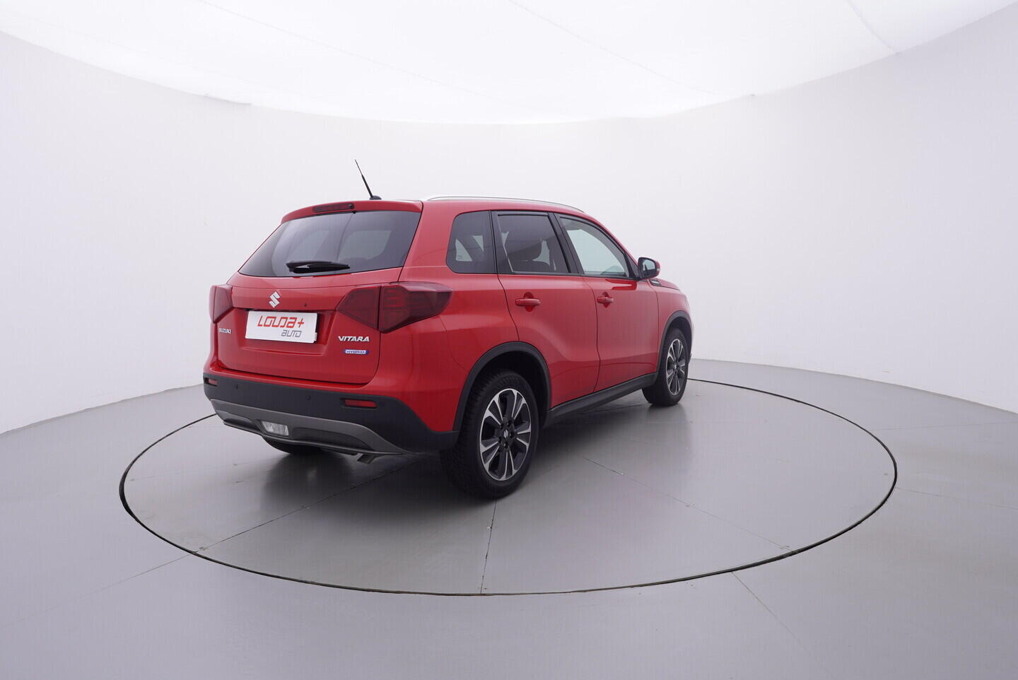 OV190V11024_14.webp_VITARA  1.4 Booster Jet 95 kW manuál