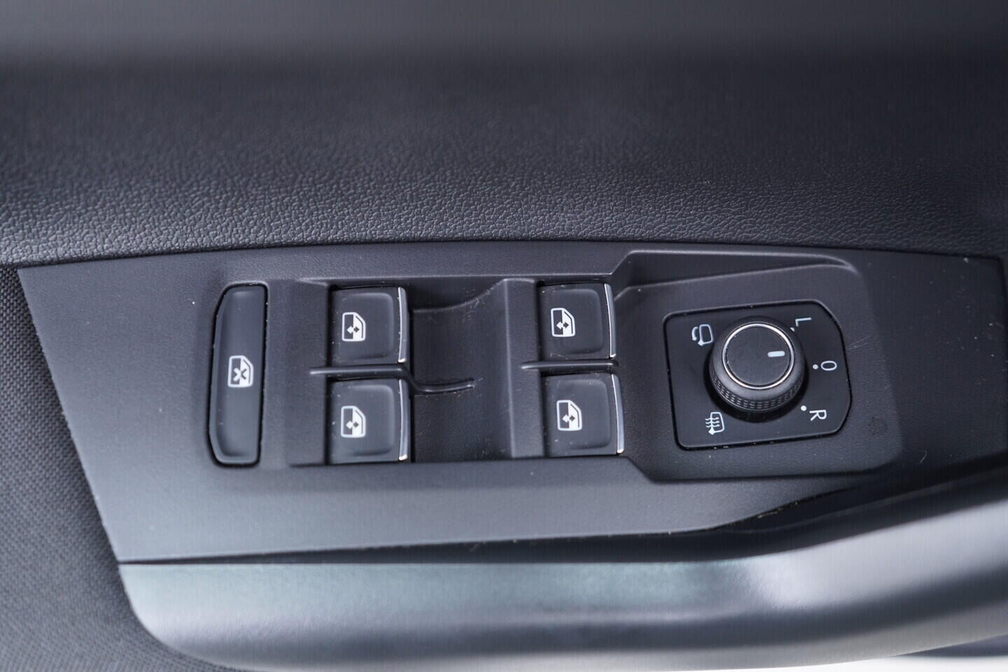 OV190V11025_20.webp_TAIGO R-line 1.5 TSI 110 kW automat, DPH