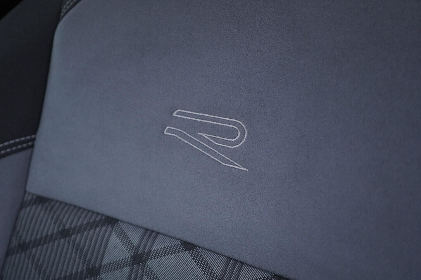 OV190V11025_23.webp_TAIGO R-line 1.5 TSI 110 kW automat, DPH