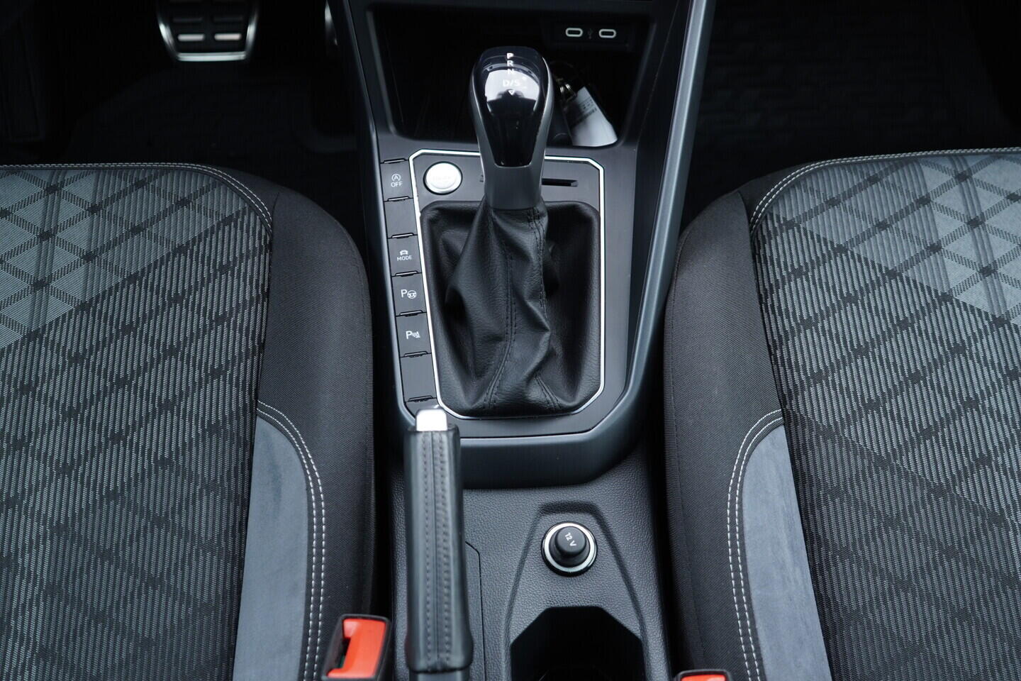 OV190V11025_32.webp_TAIGO R-line 1.5 TSI 110 kW automat, DPH