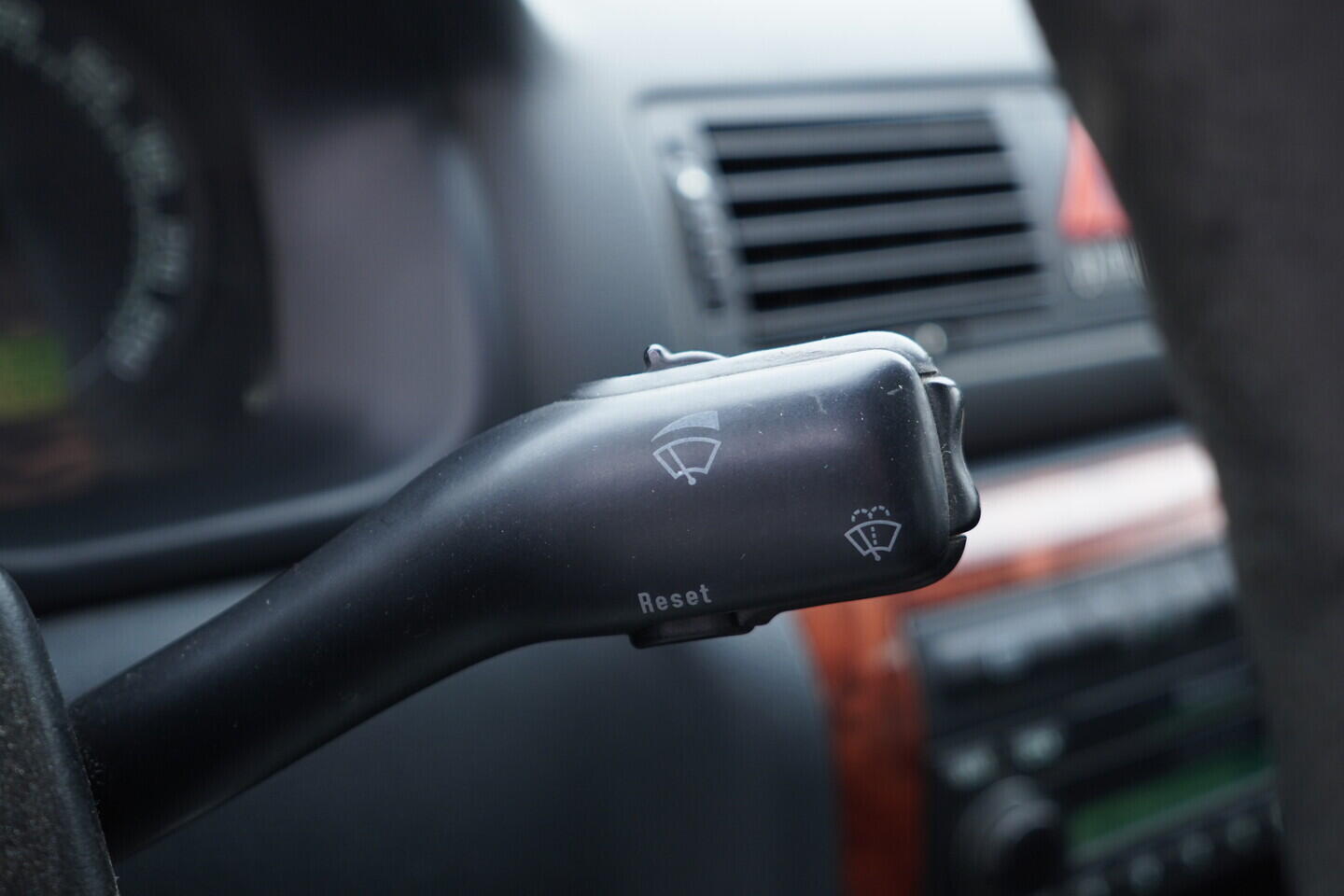 OV190V11026_25.webp_OCTAVIA Elegance 1.9 TDI 81 kW manuál