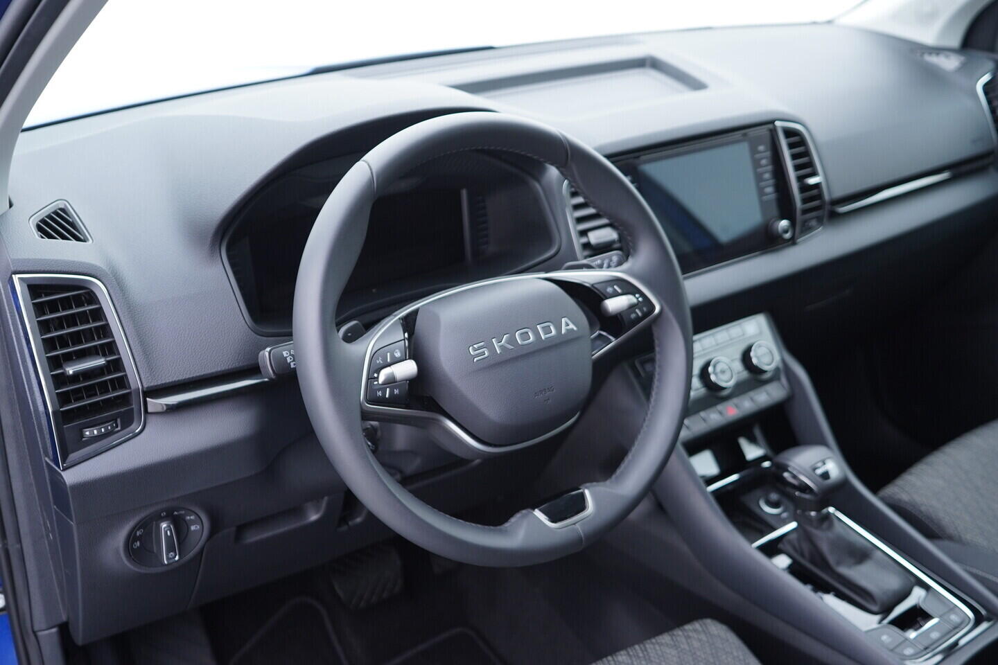 OV190V11027_22.webp_KAROQ Selection 1.5 TSI 110 kW automat, DPH