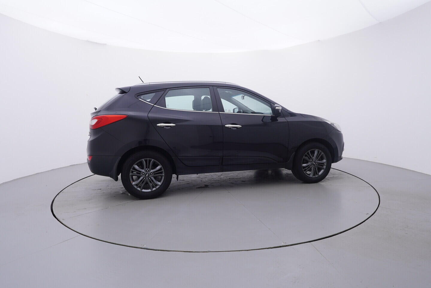 OV190V11032_11.webp_IX35  1.7 CRDI 85 kW manuál