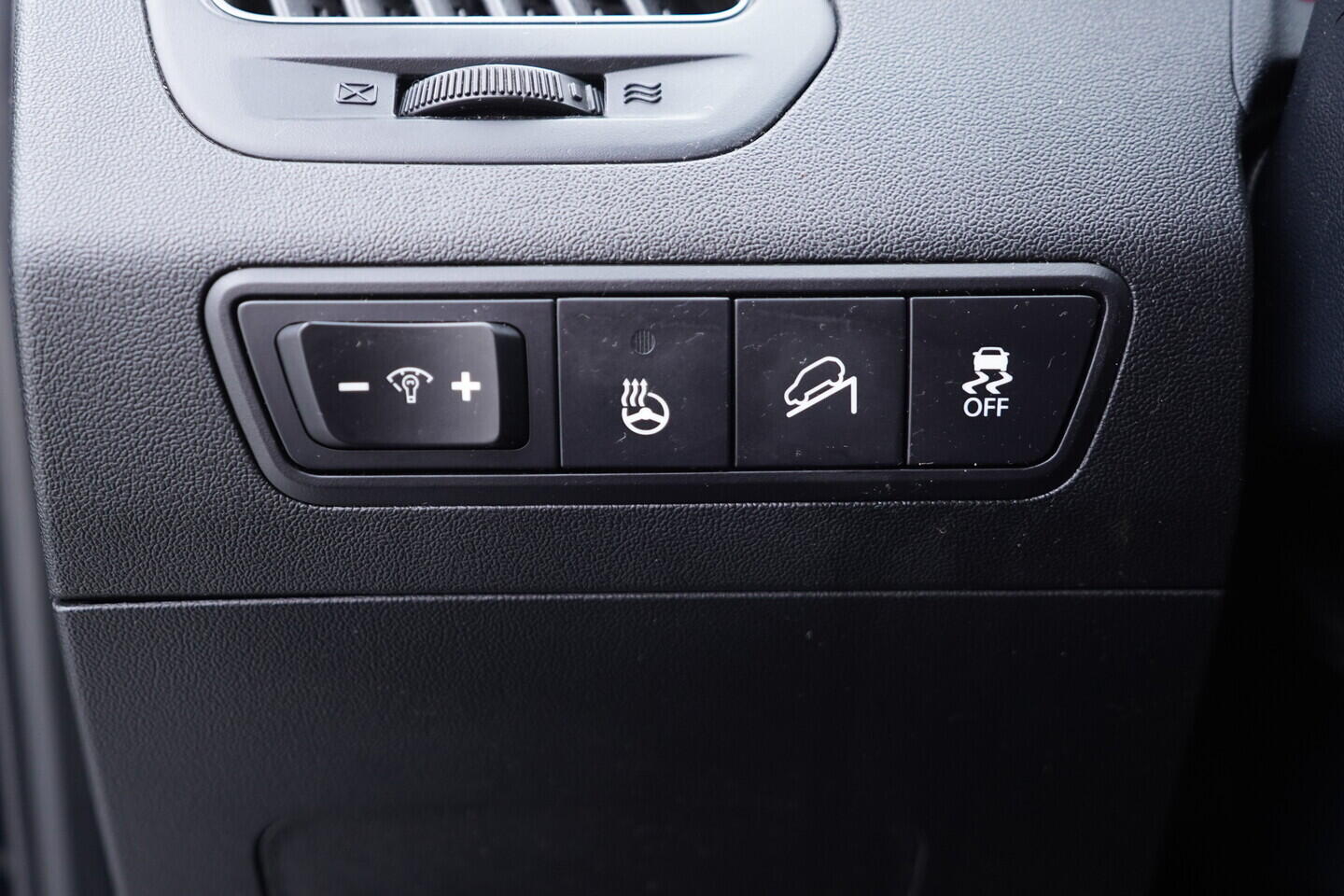 OV190V11032_29.webp_IX35  1.7 CRDI 85 kW manuál